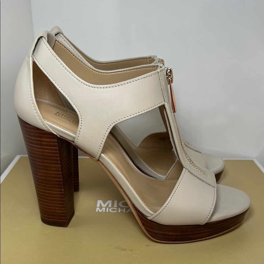 Michael Kors Women’s Cream & Brown High Heel Shoes, Size 6, Excellent New Con. - Picture 5 of 8
